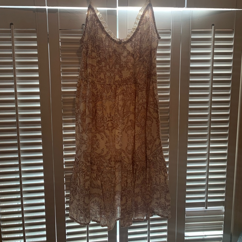PAISLEY ISABELLES CABINENT DRESS NWT NEVER WORN